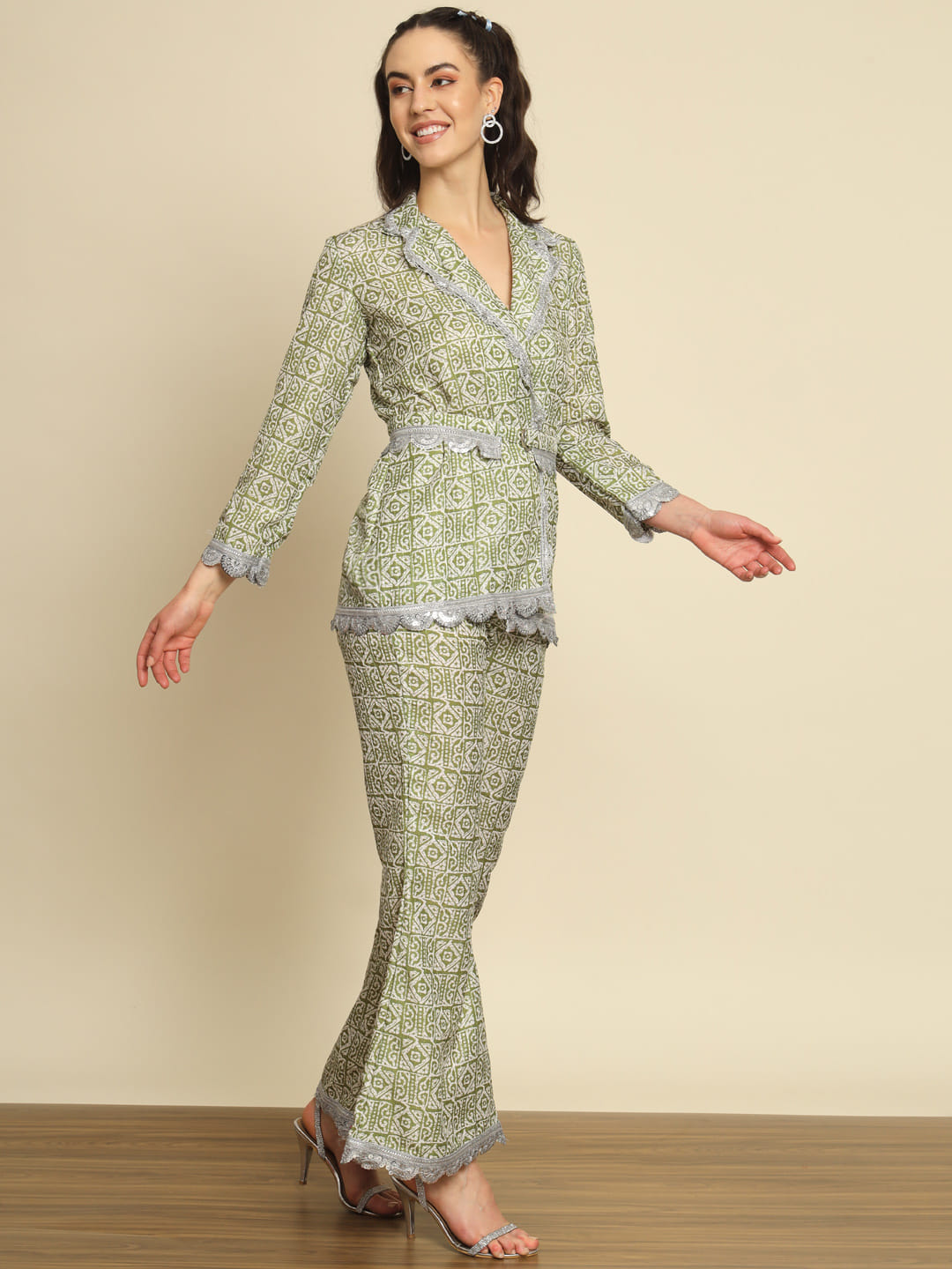 Enchanted Forest: A Green Printed Coord Set Adorned with Belt | Hues of India