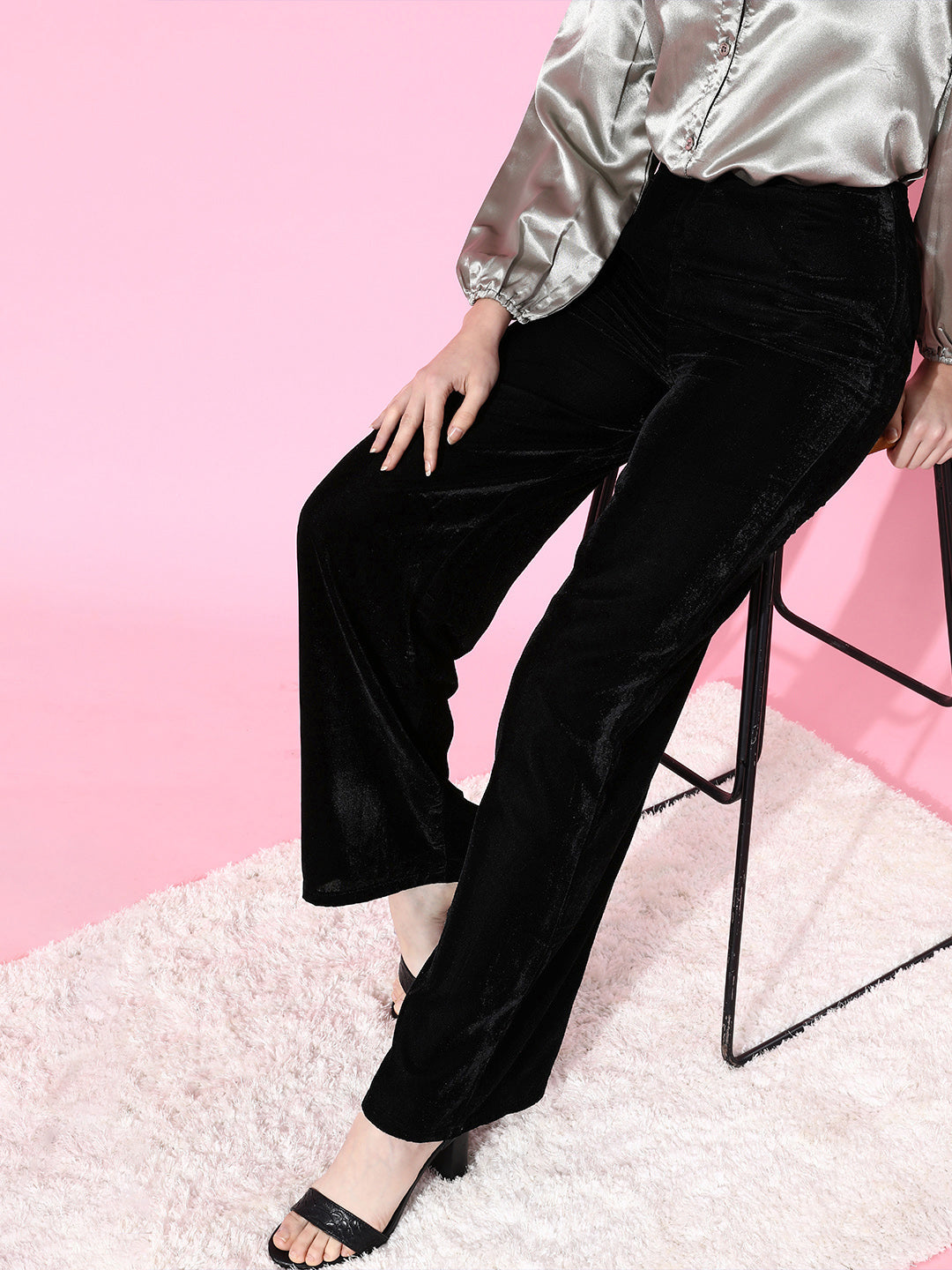 SCORPIUS Black velvet Pants