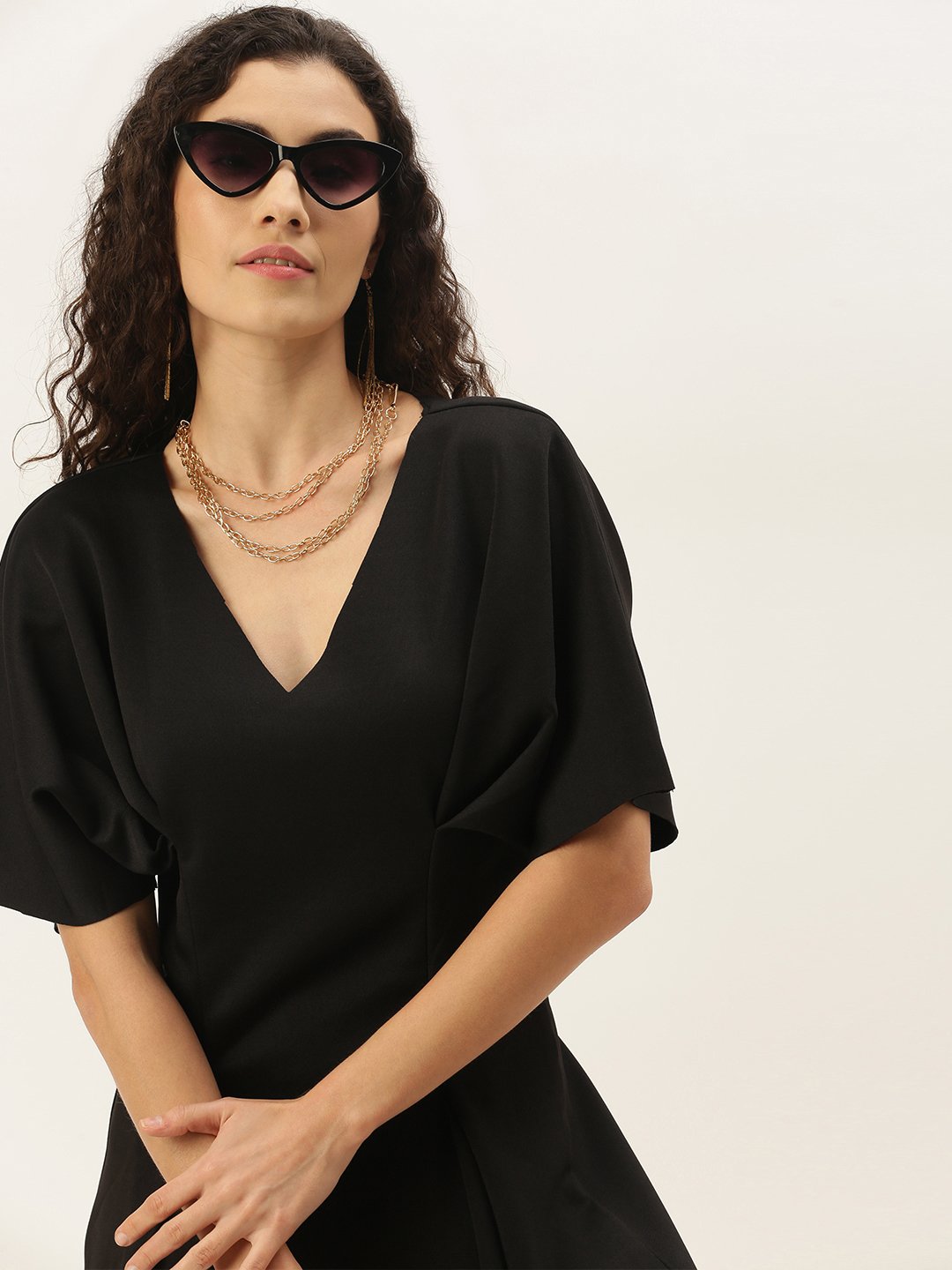 Stylish Black Solid Waisted Dress