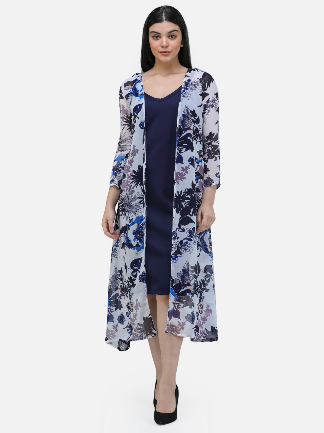 Scorpius Women White & Blue Floral Printed Open-Front Longline Shrug