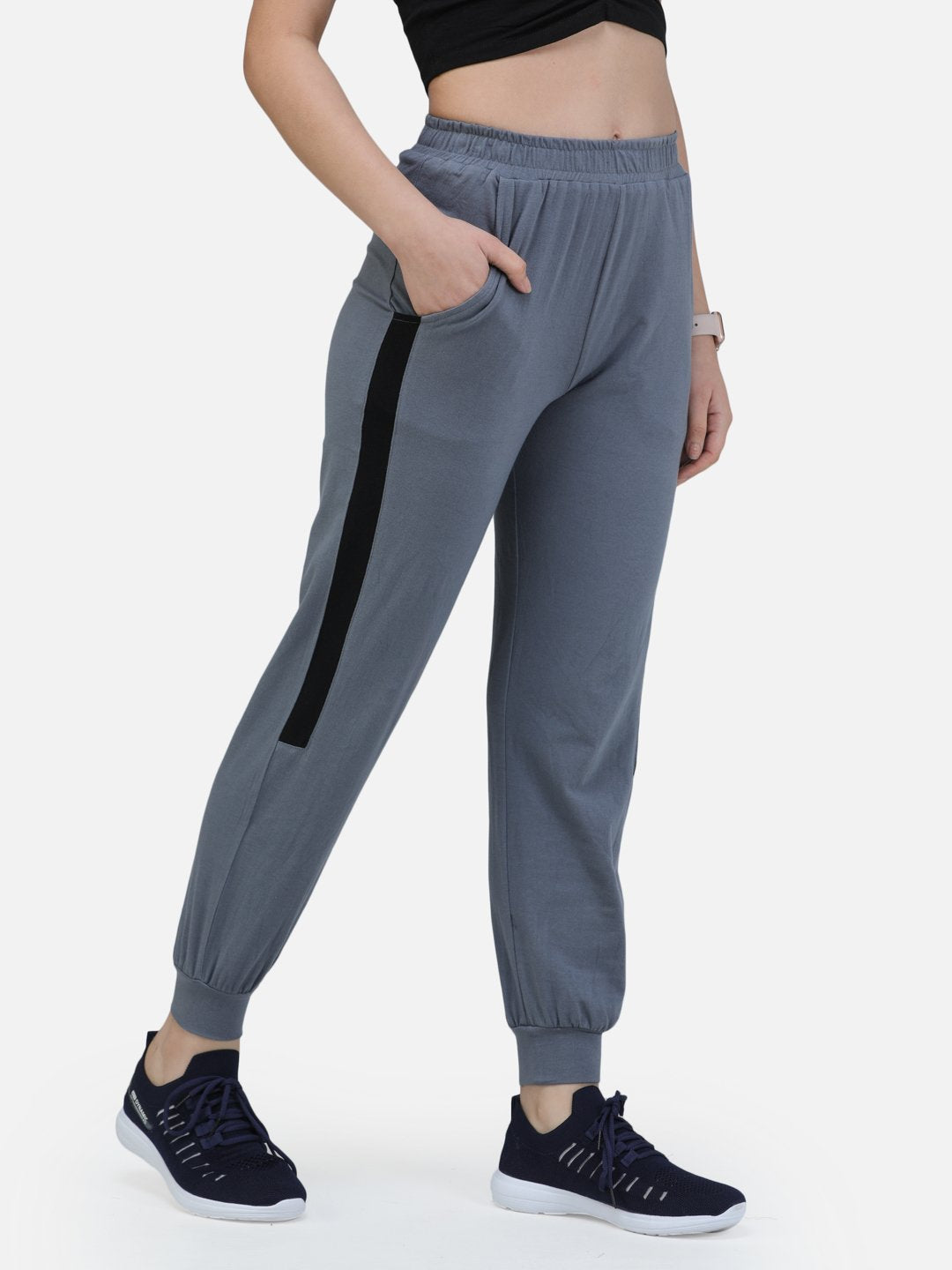 SCORPIUS GREY TRACKPANT WITH BLACK STRIPES