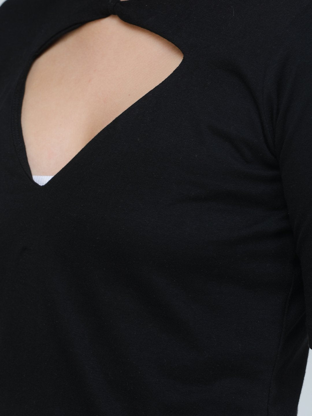 SCORPIUS BLACK STYLED NECK TOP
