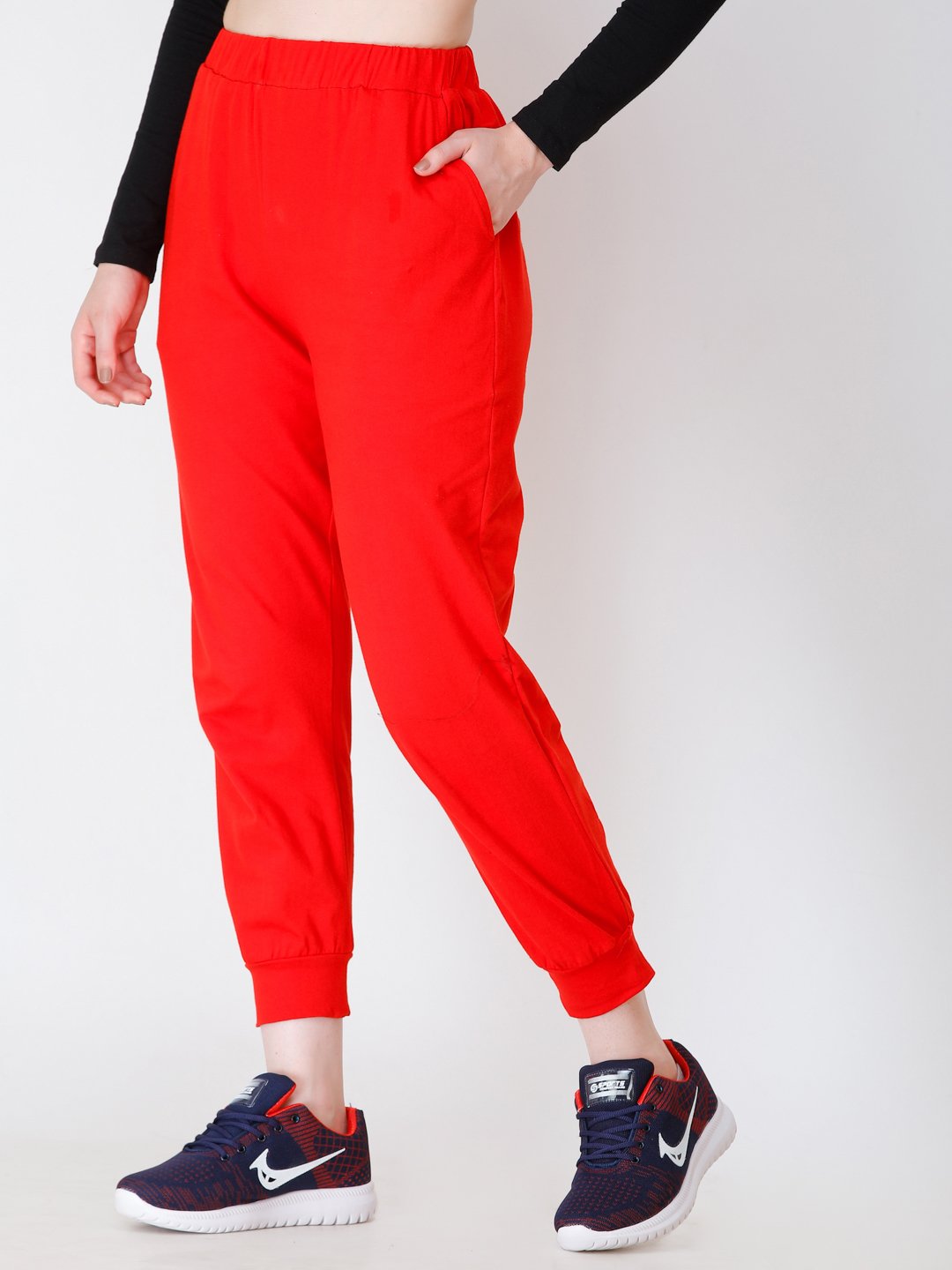 SCORPIUS RED SOLID TRACK PANT