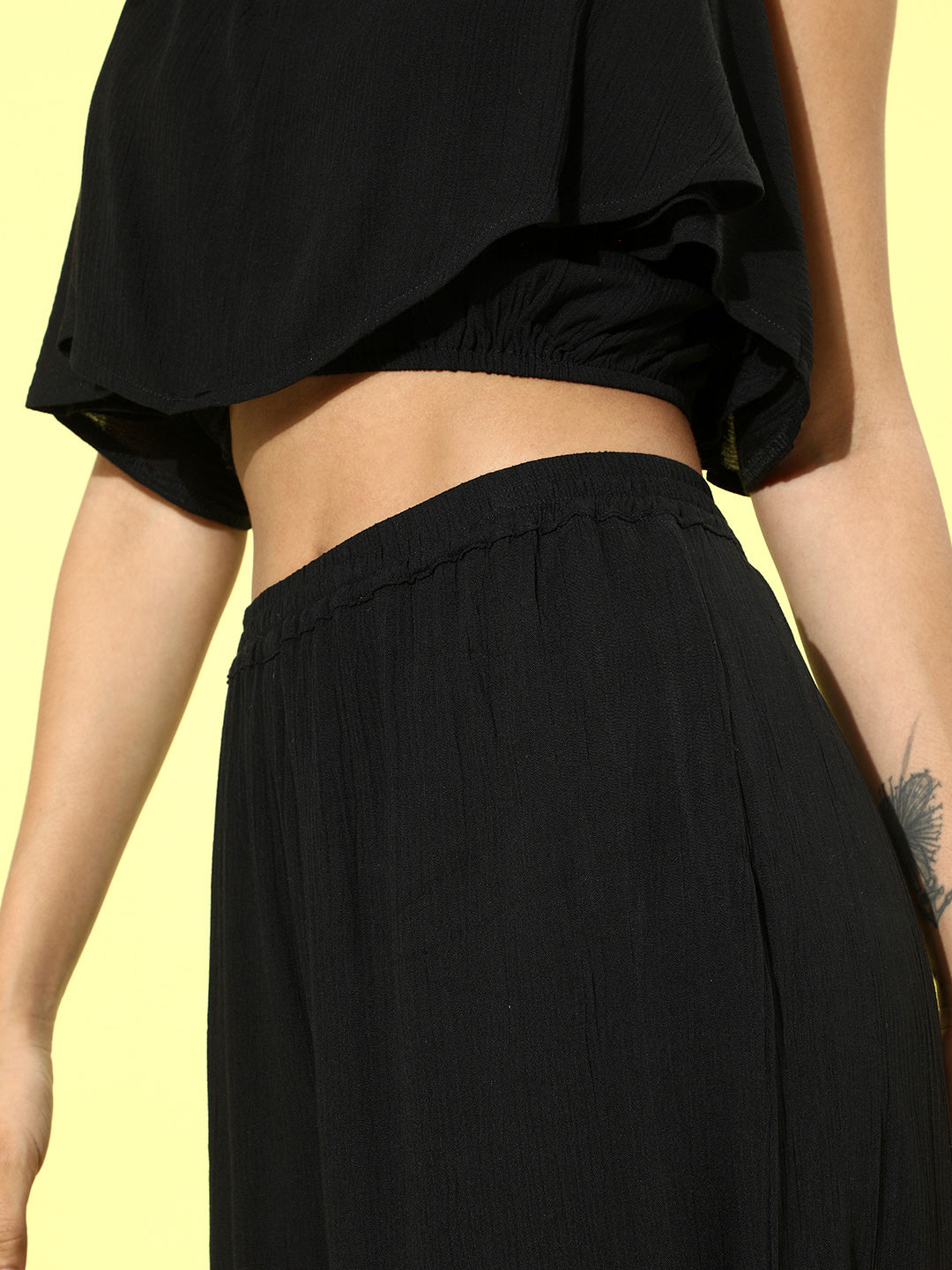 Cation Solid Black Clothing Set