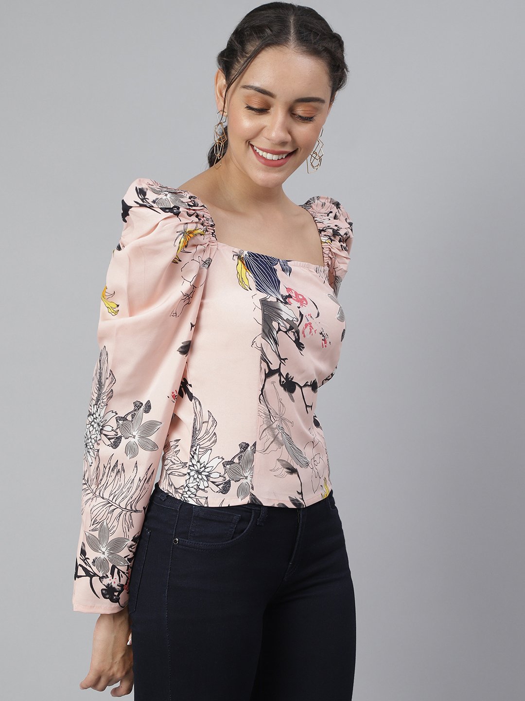SCORPIUS Beige Puff Sleeve Printed top
