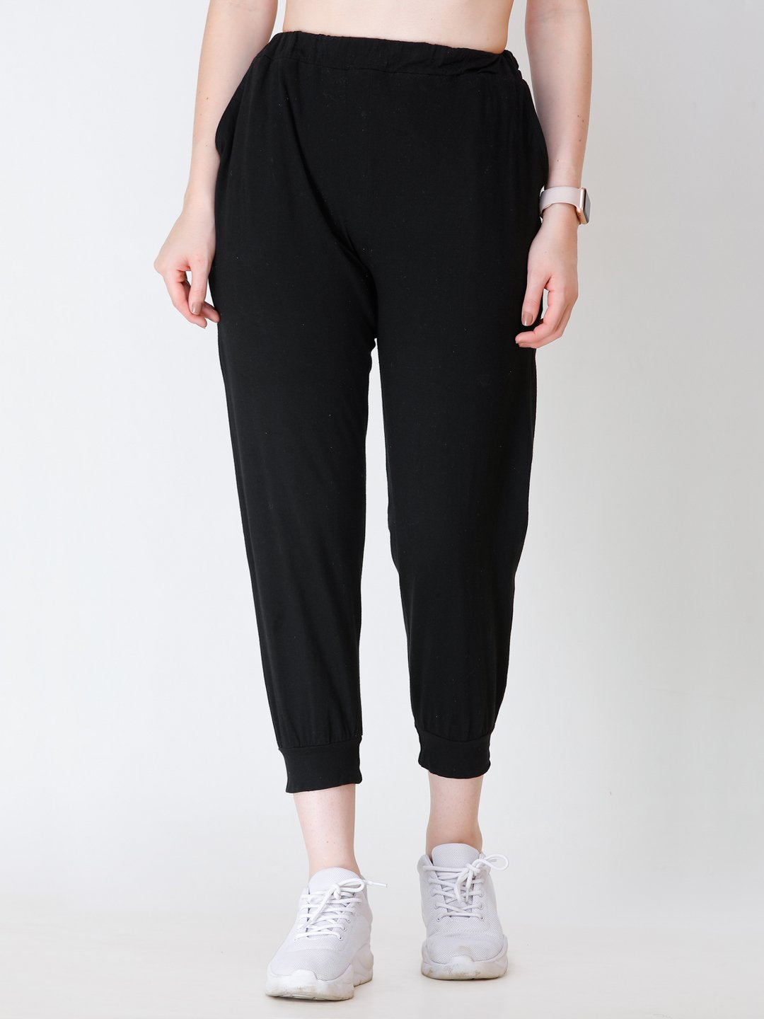 SCORPIUS BLACK SOLID TRACK PANT