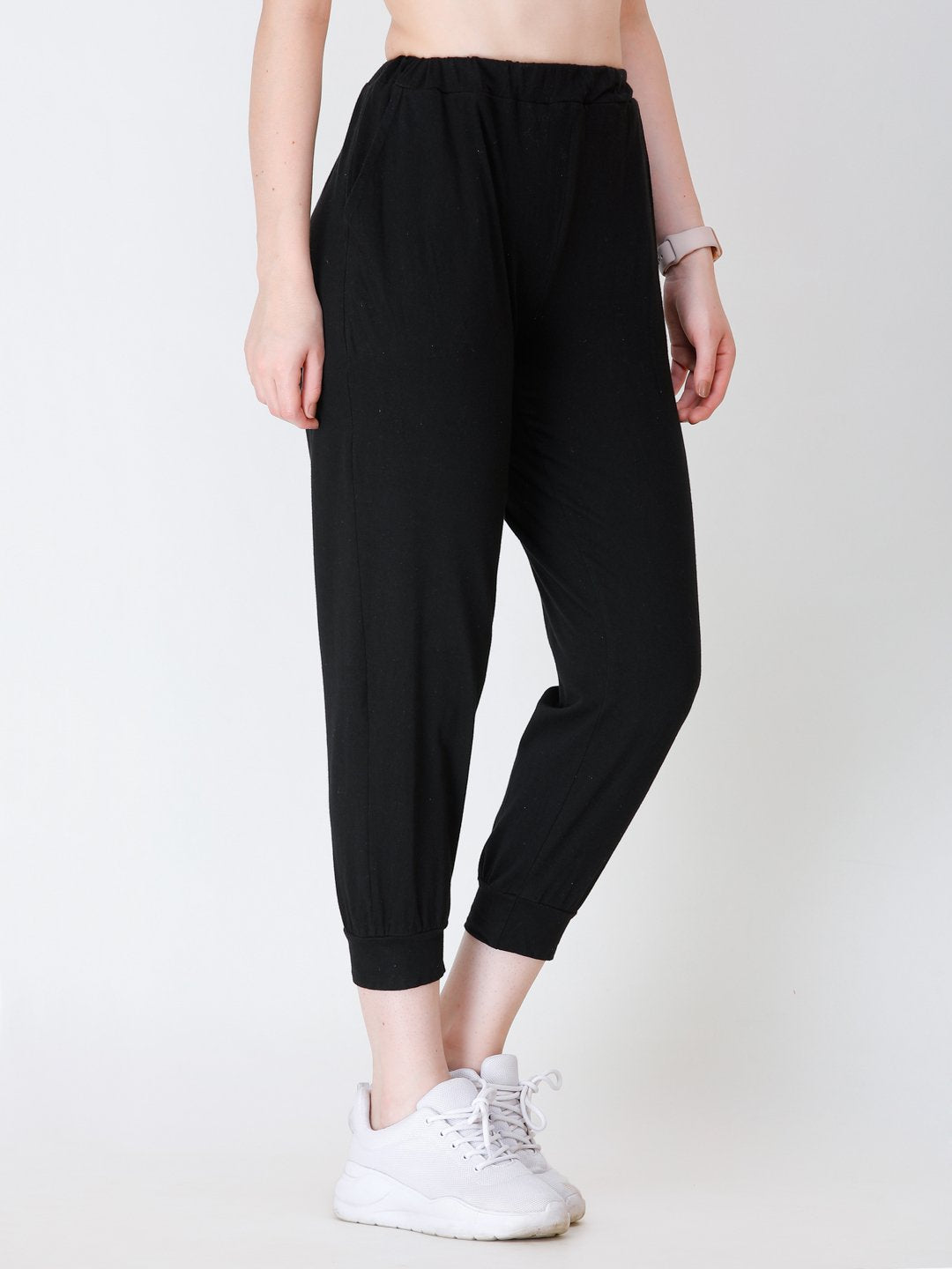 SCORPIUS BLACK SOLID TRACK PANT