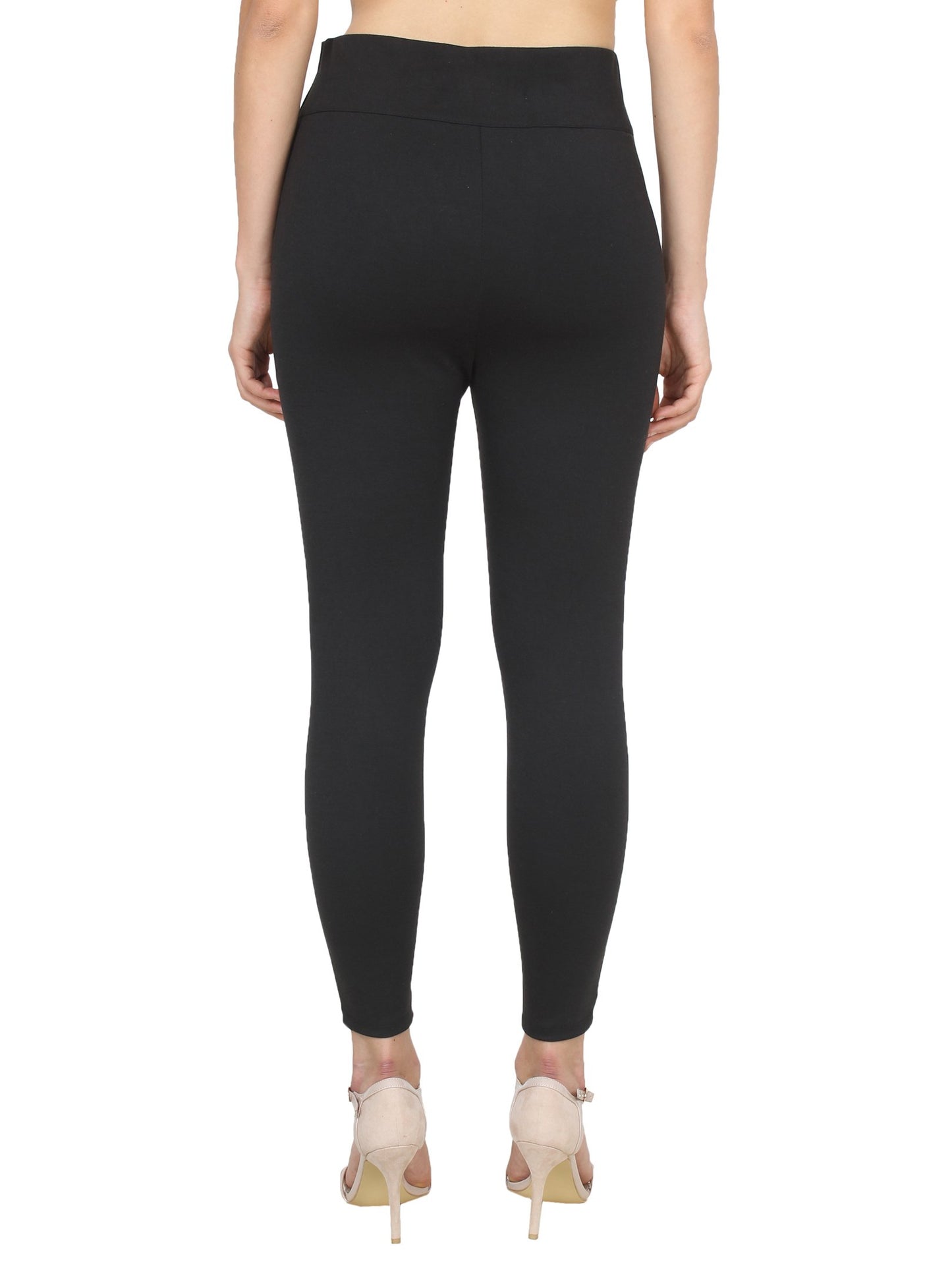 Black Solid Jeggings