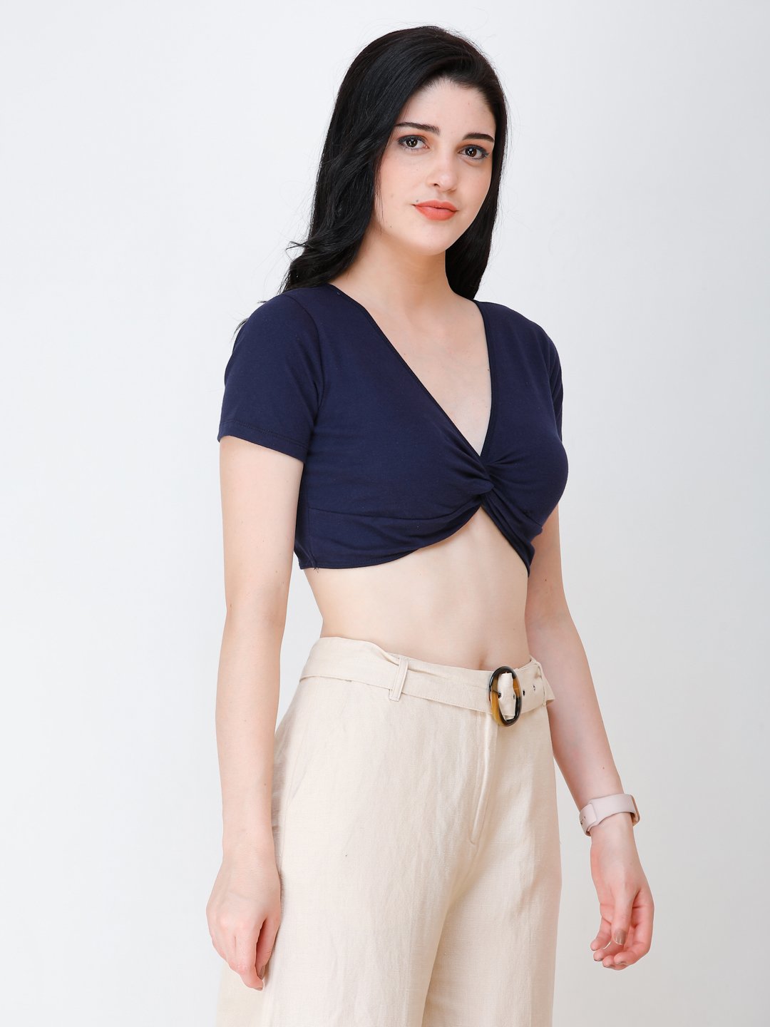 SCORPIUS Knotted navy blue crop top
