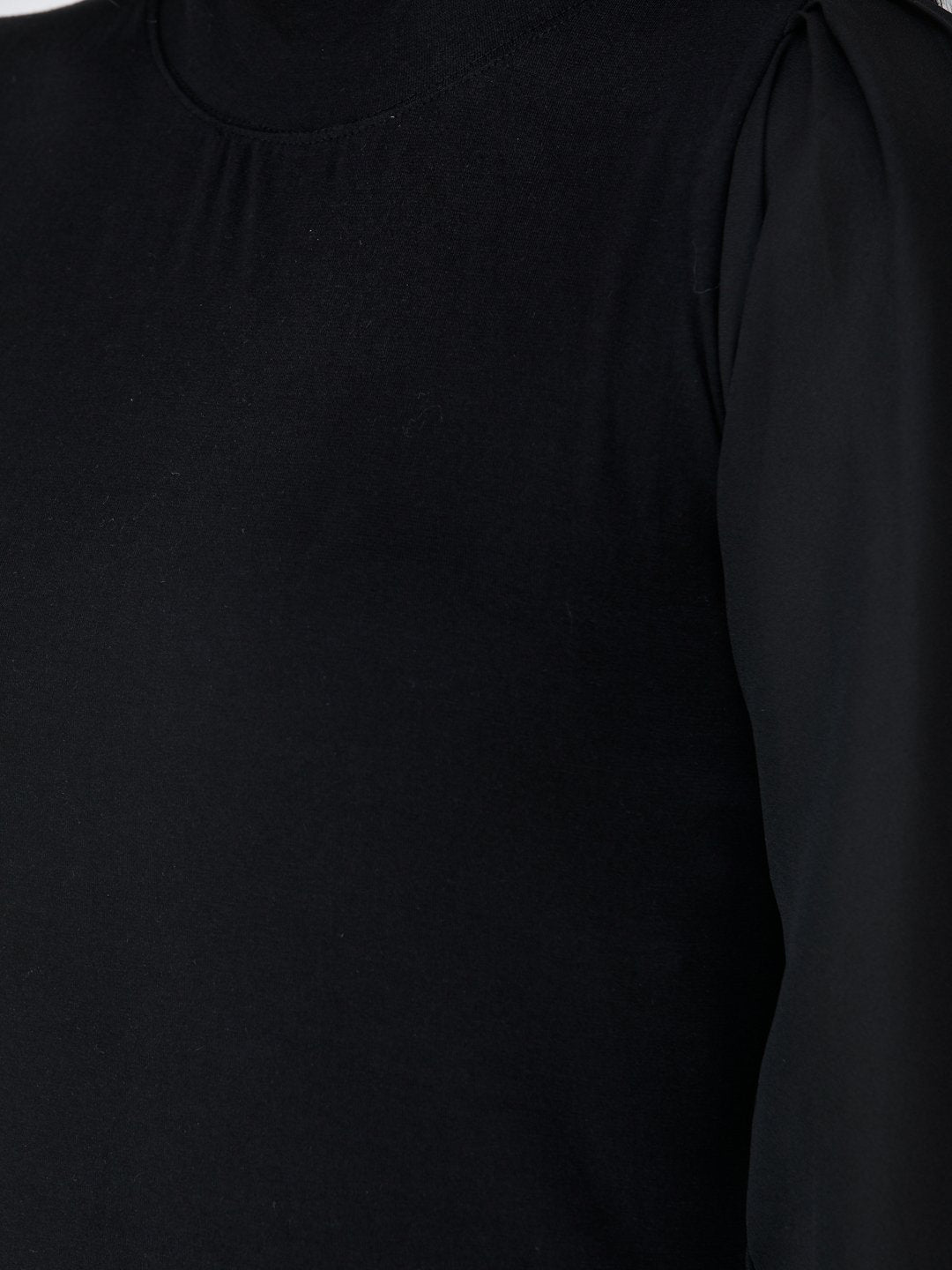 SCORPIUS Black High neck regular top
