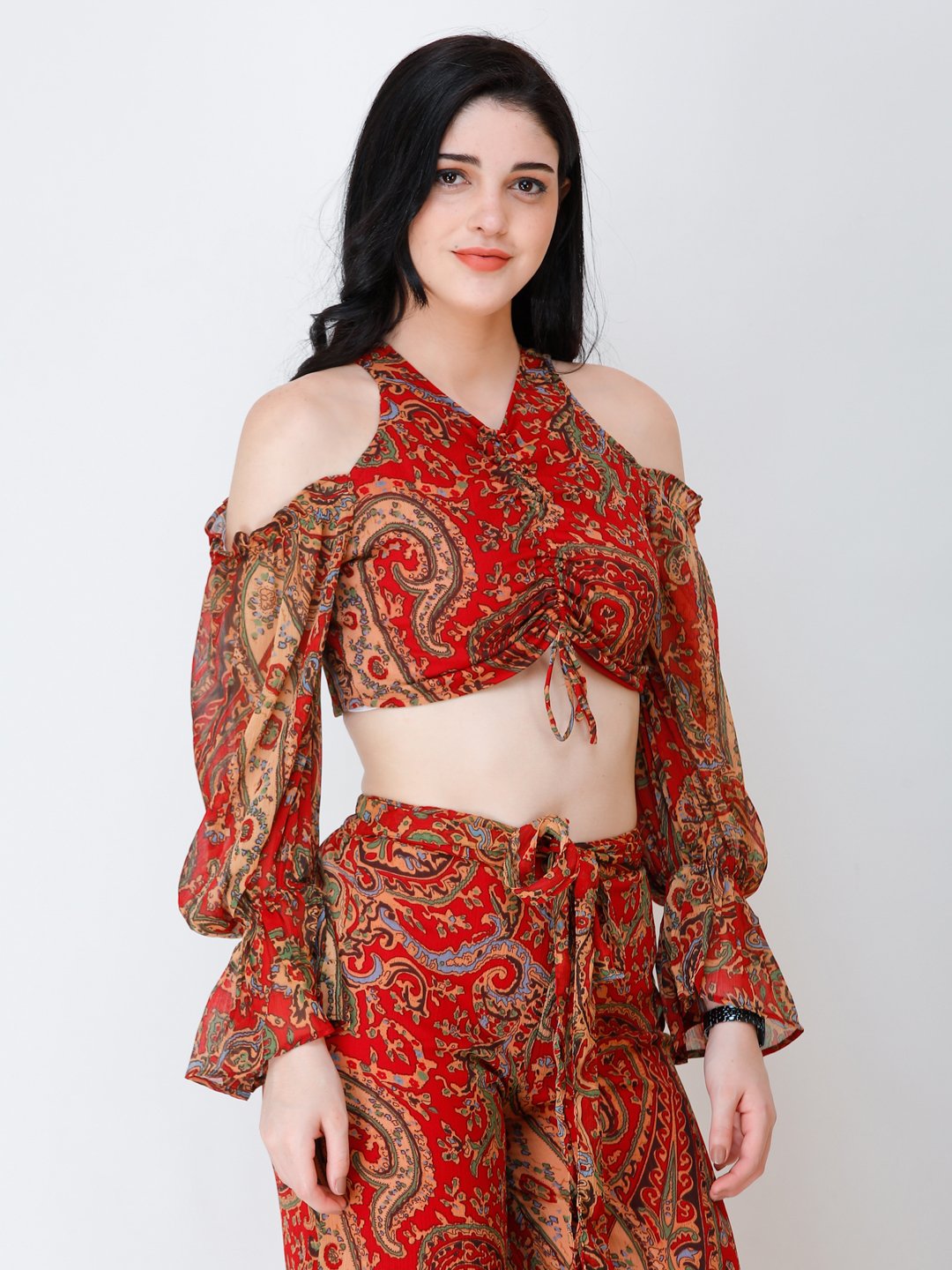 SCORPIUS printed floral styled front crop top