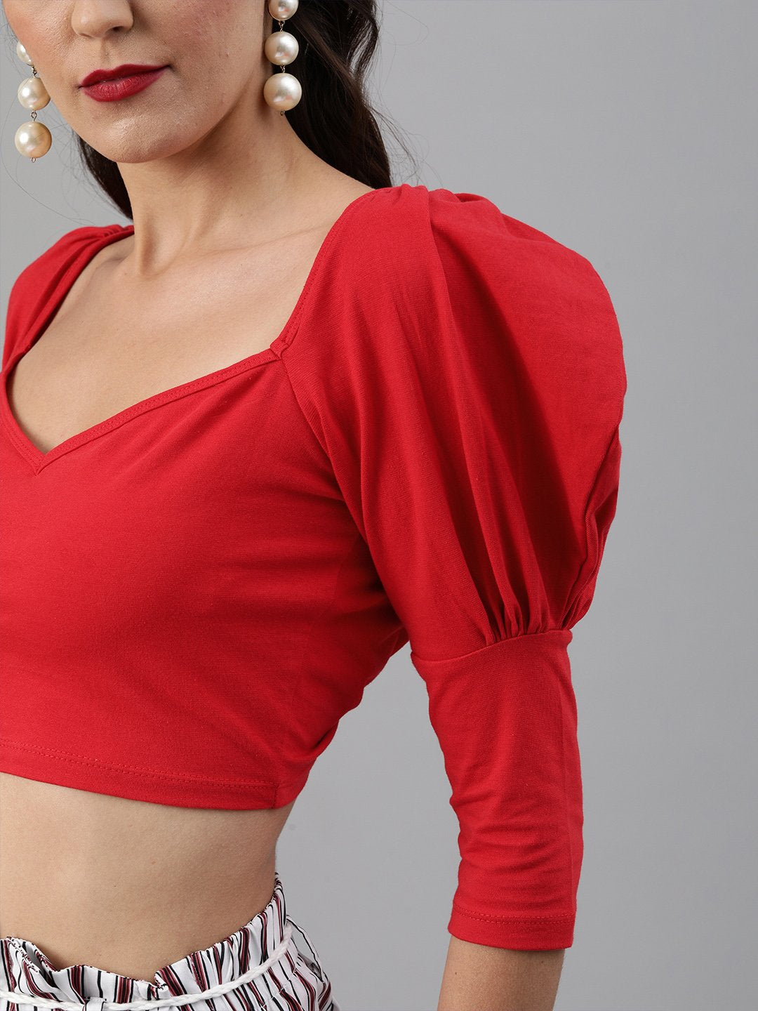 SCORPIUS Power shoulder Red hoseiry crop top