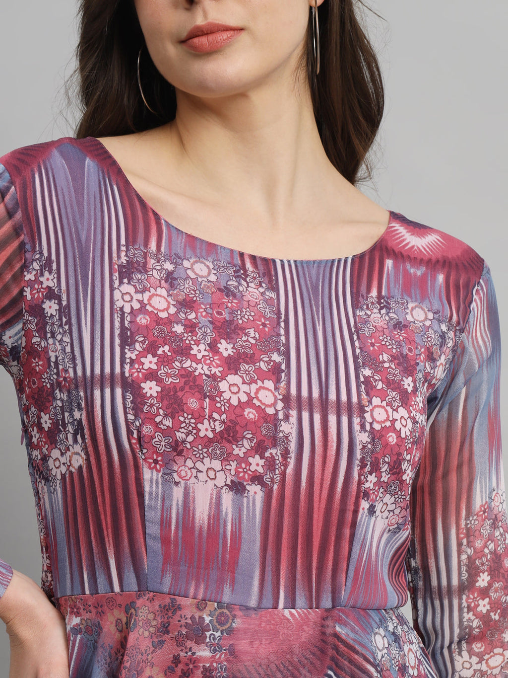 SCORPIUS Round neck Long Sleeves Floral Print Georgette Maxi Dress