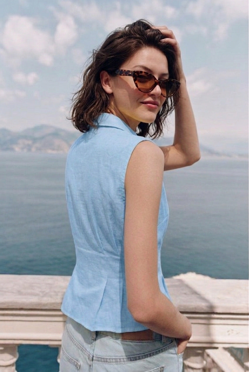 Blue cotton linen pleated shirt