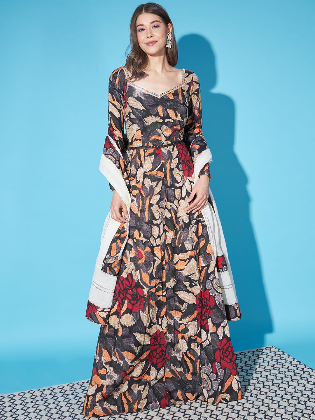 Regal Opulence: Black Printed Kurta with Dupatta