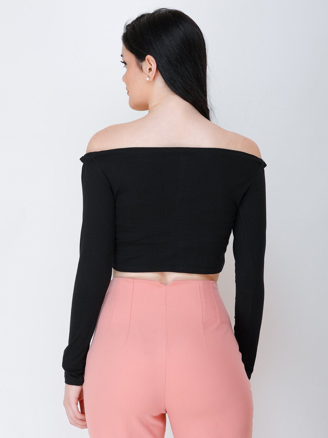SCORPIUS Black off shoulder crop top
