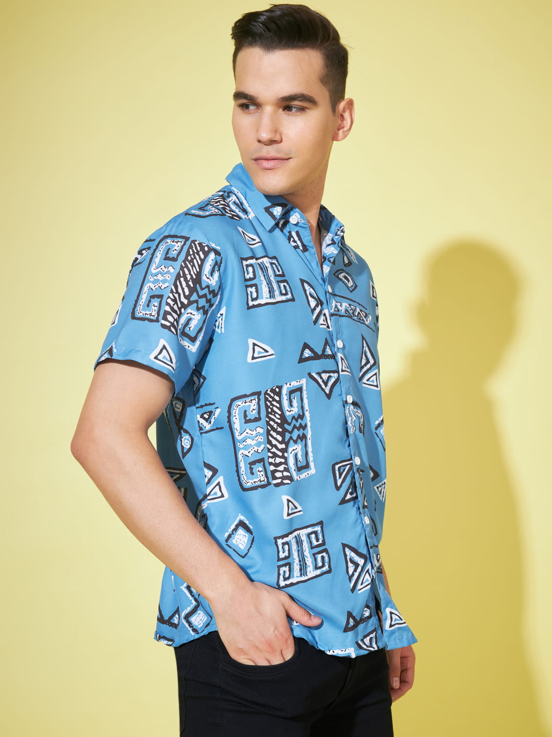 Artistic Reverie: Blue Abstract Print Shirt