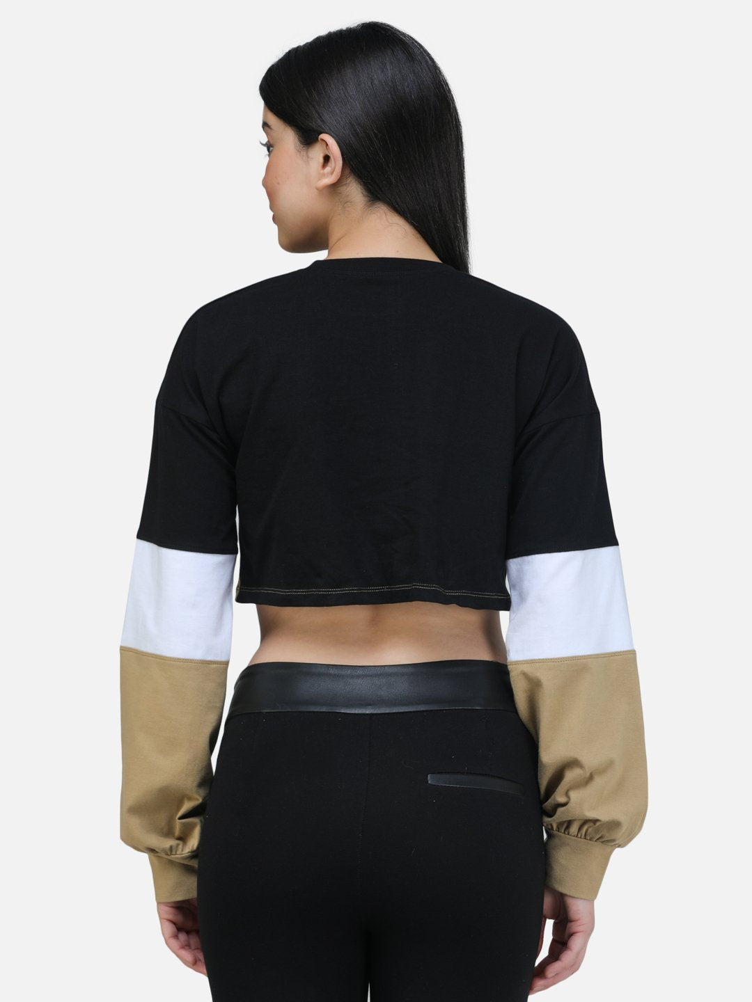 SCORPIUS SOLID SWEATSHIRT STYLE CROP TOP