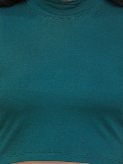 SCORPIUS GREEN CUT SLEEVE CROP TOP