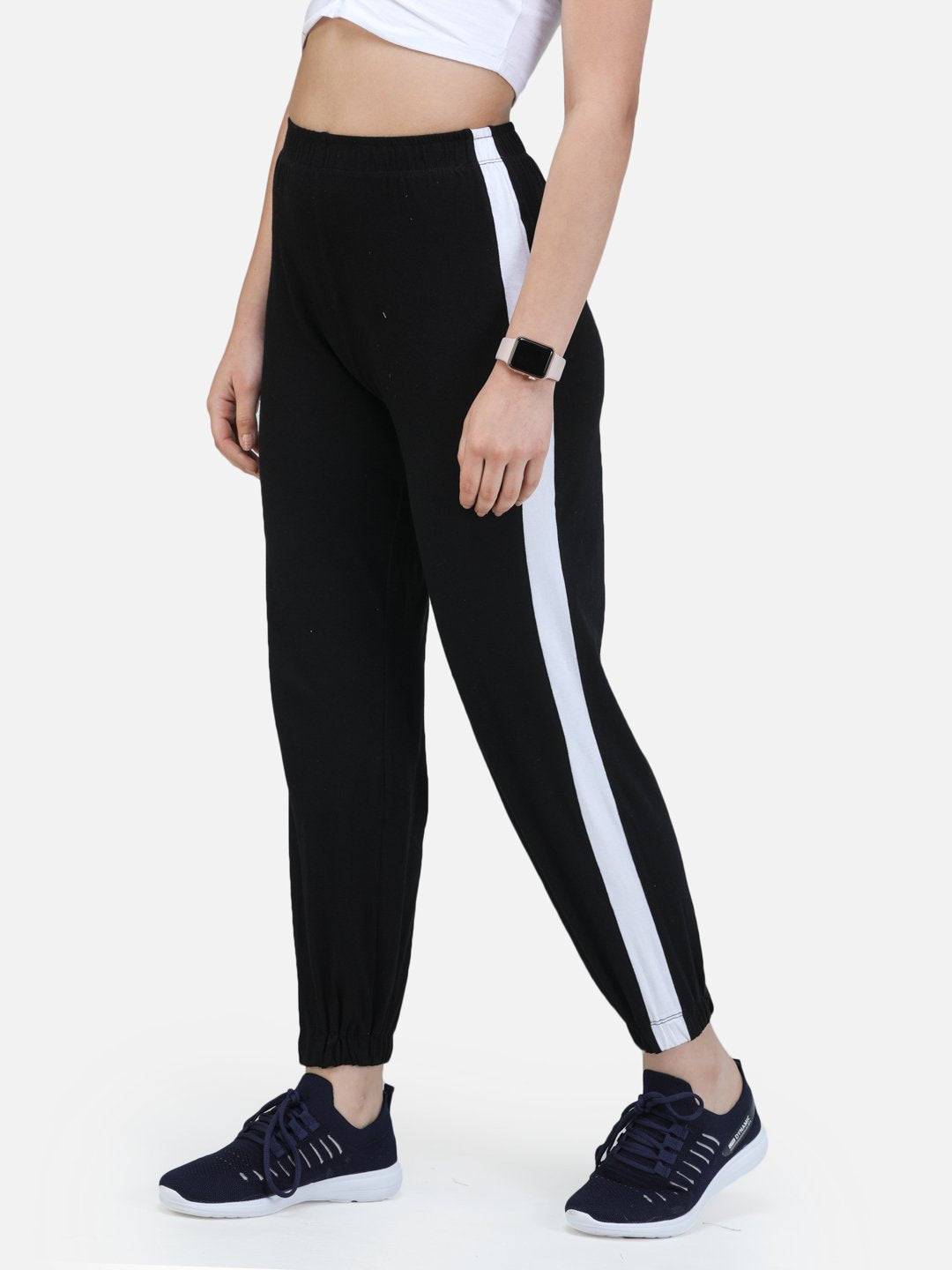 SCORPIUS BLACK TRACKPANT WITH WHITE STRAP