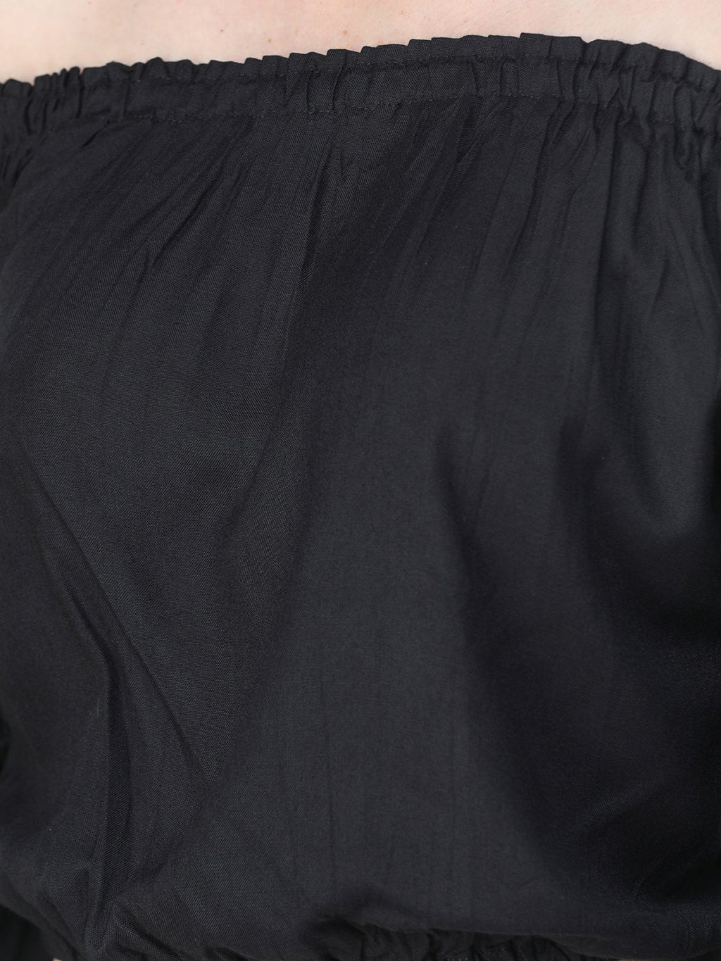 SCORPIUS SOLID BLACK TOP