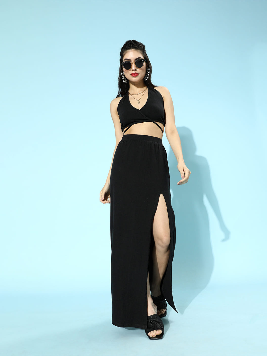 SCORPIUS Black Backless Coord Set with a slit Skirt