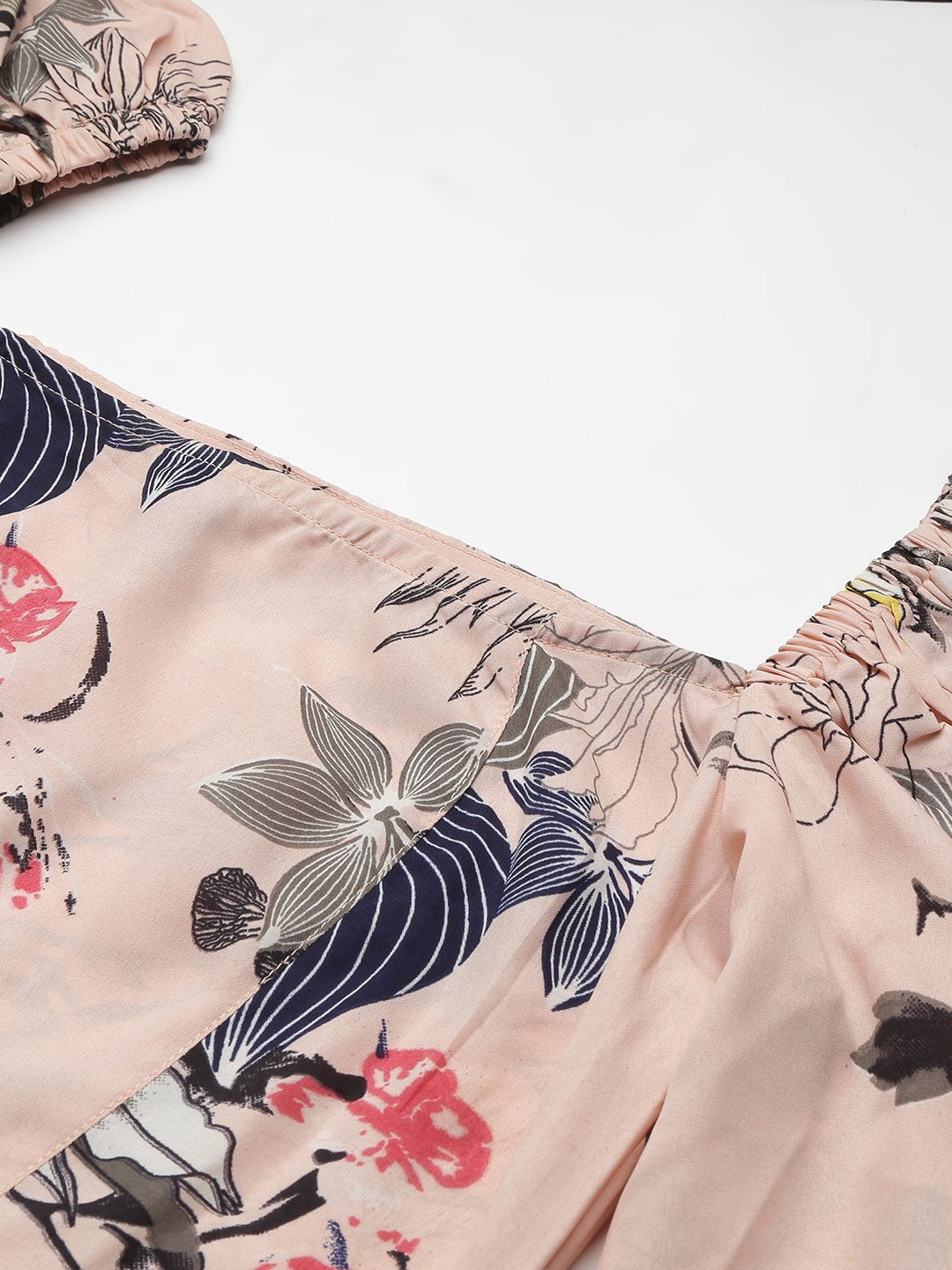SCORPIUS Beige Puff Sleeve Printed top