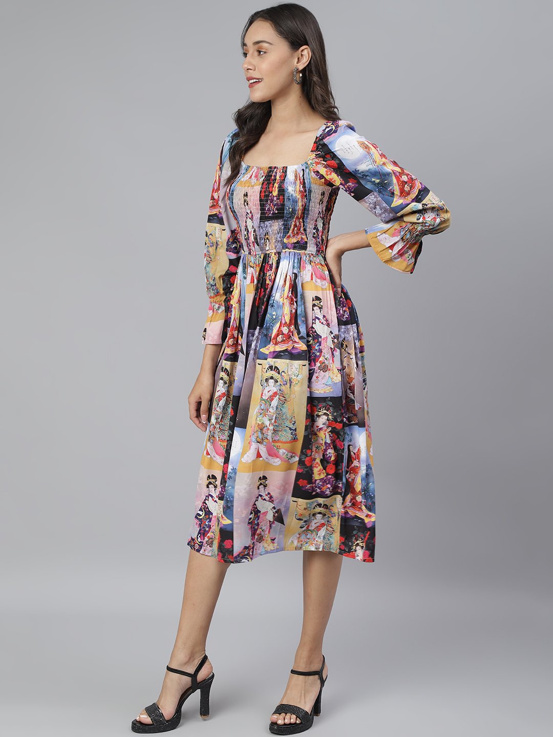 SCORPIUS Black Printed Smocked Dress
