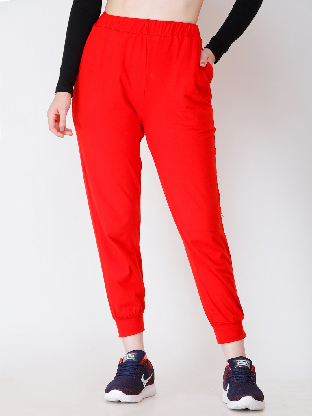 SCORPIUS RED SOLID TRACK PANT