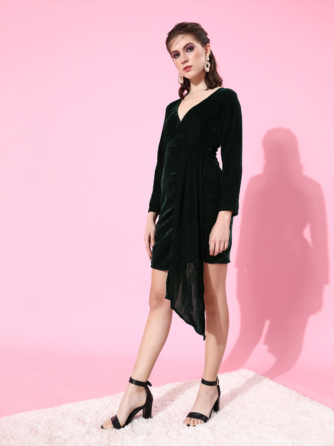 SCORPIUS Velvet Front tail Green Dress