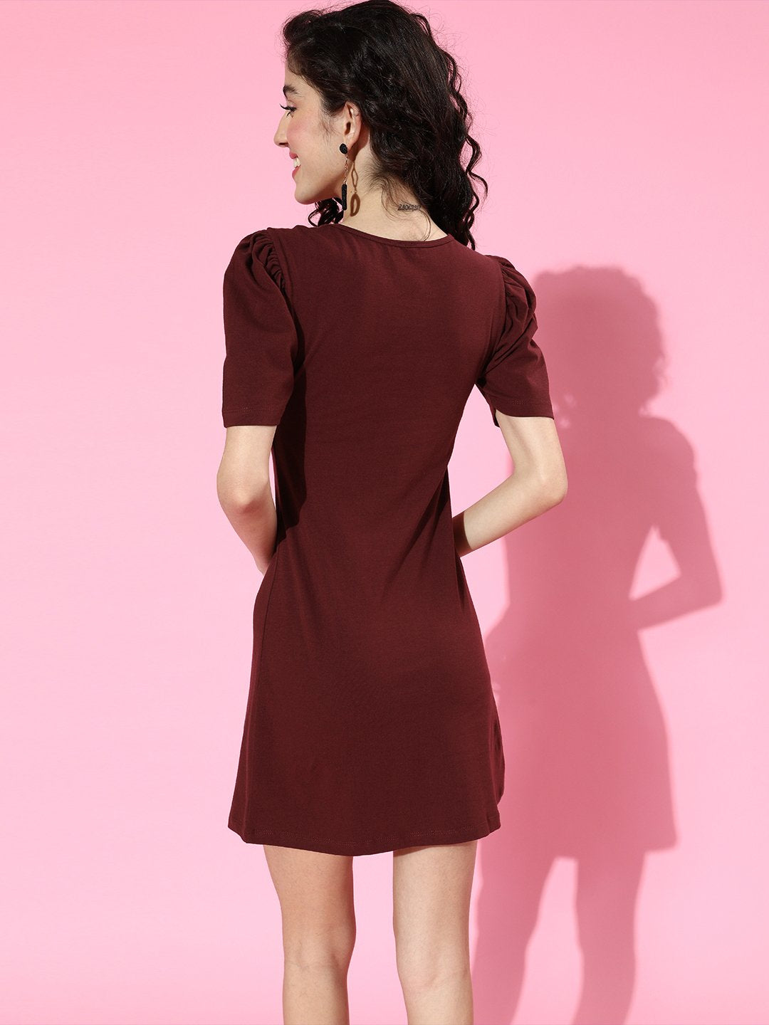SCORPIUS Maroon solid Sweetheart Neck front slit mini Dress