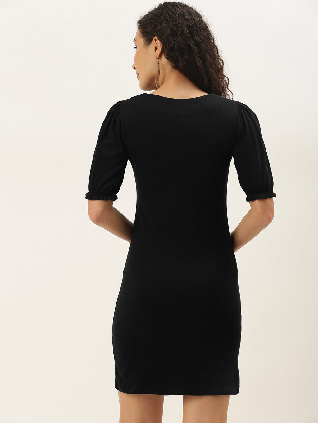 Stylish Black Solid Waisted Dress