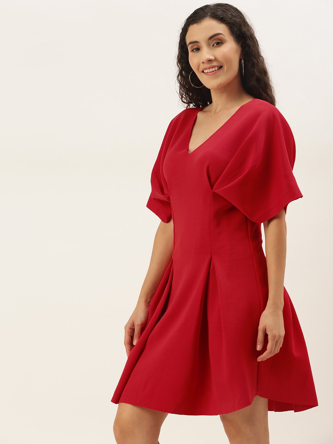 Gorgeous Red Solid Waisted Dress