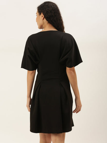 Stylish Black Solid Waisted Dress