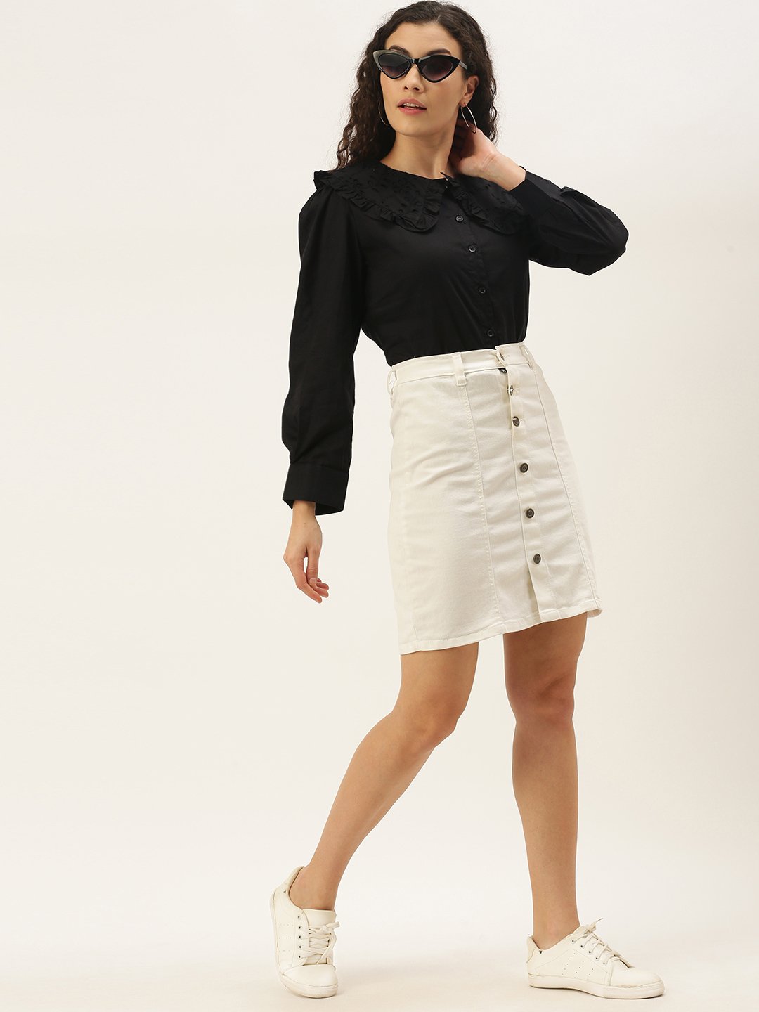 Stylish Black Above the Keyboard Collar Shirt