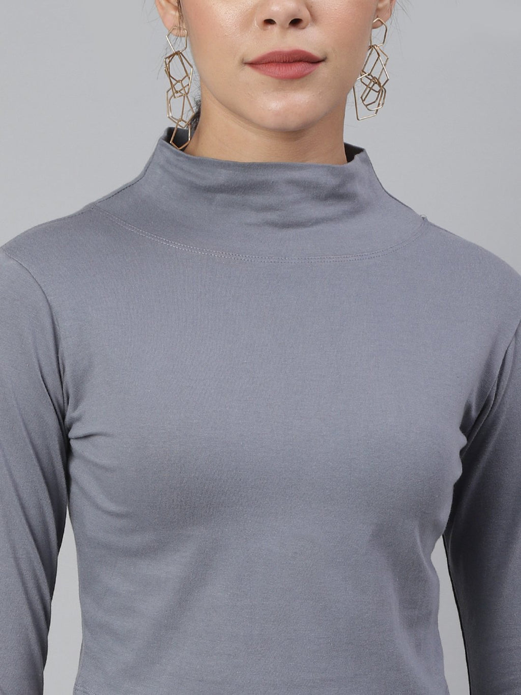 SCORPIUS Grey Full sleeve high neck croptop