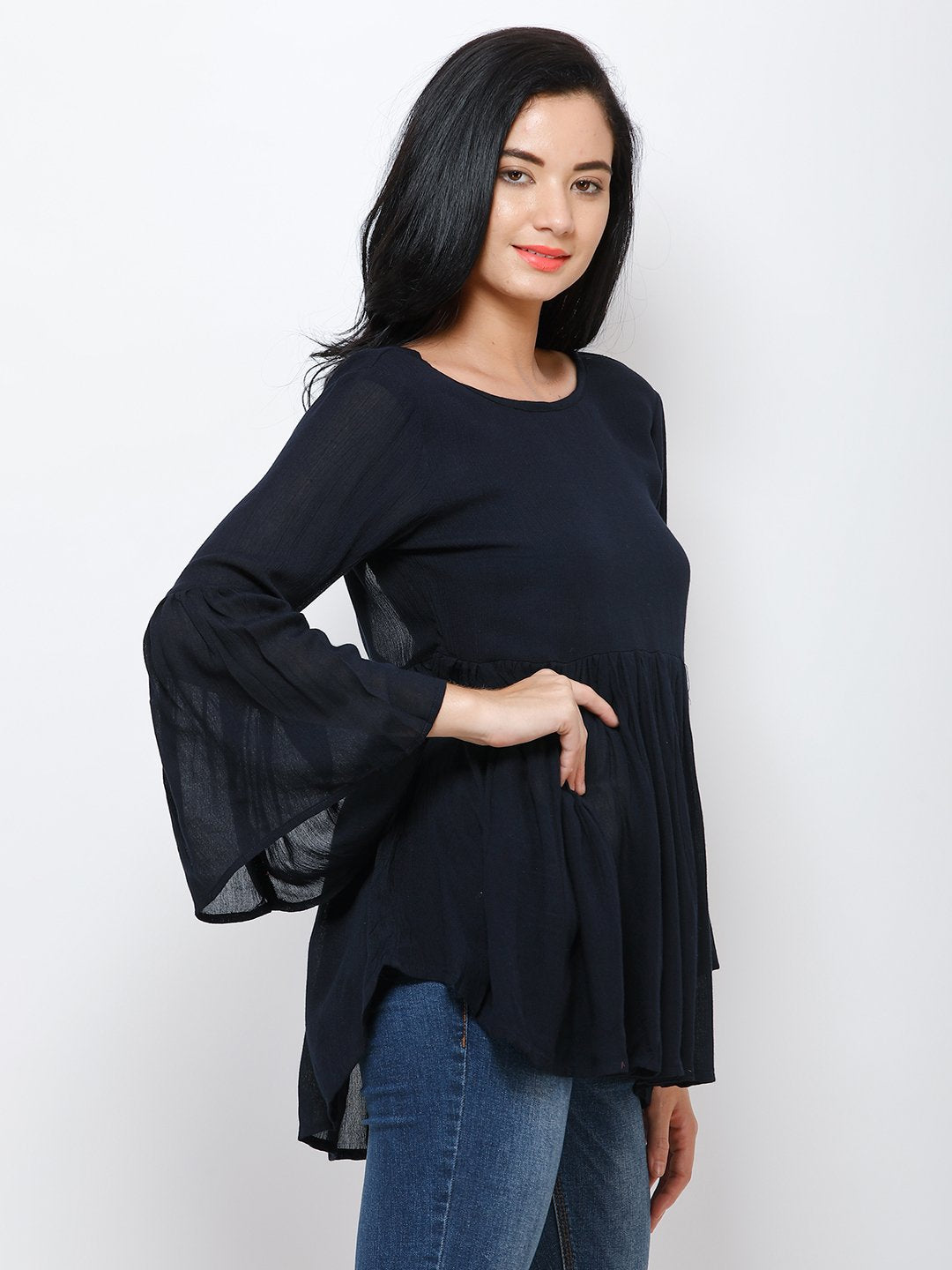 Navy solid top