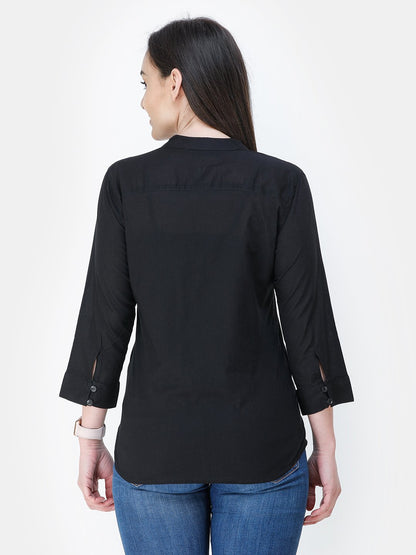 SCORPIUS Black V neck shirt