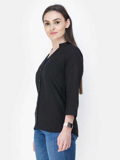 SCORPIUS Black V neck shirt