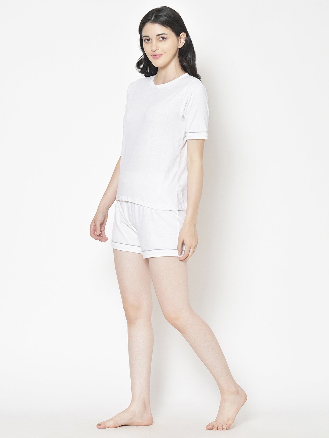 Cation white solid Night Suit