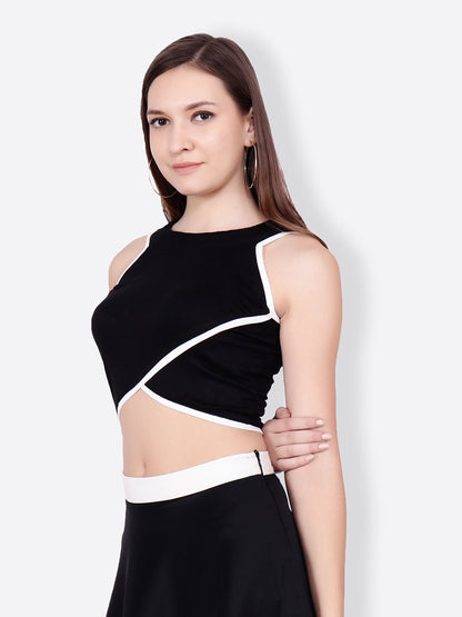 SCORPIUS SOLID BLACK CROPTOP