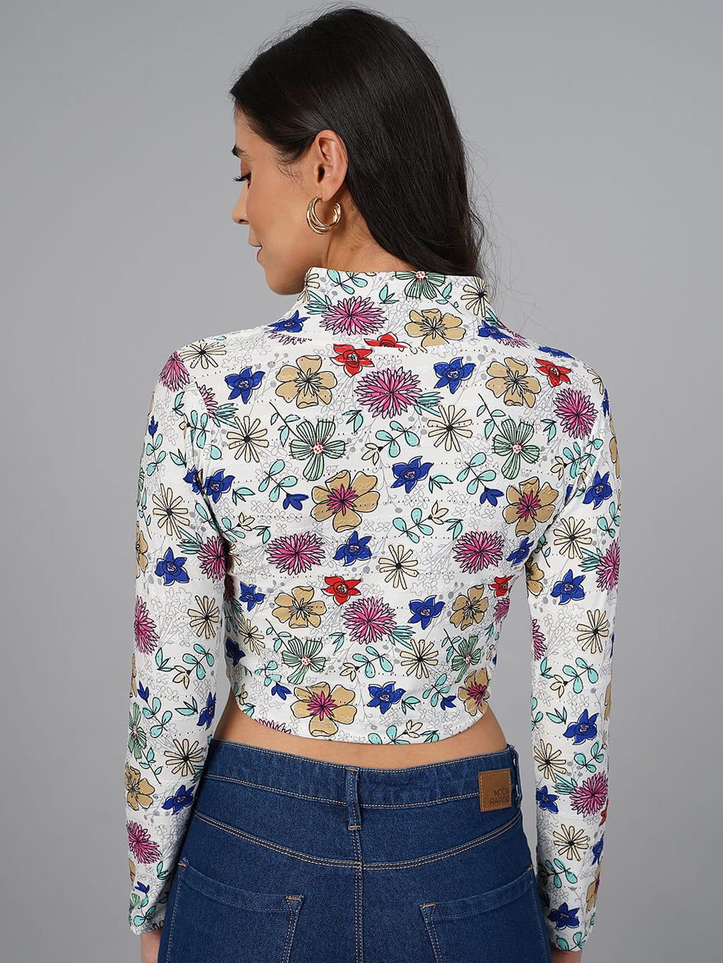 SCORPIUS White Printed High Neck Top