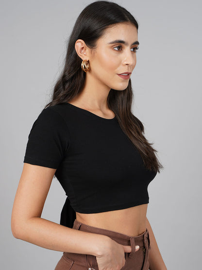 SCORPIUS Black Knot Crop Top