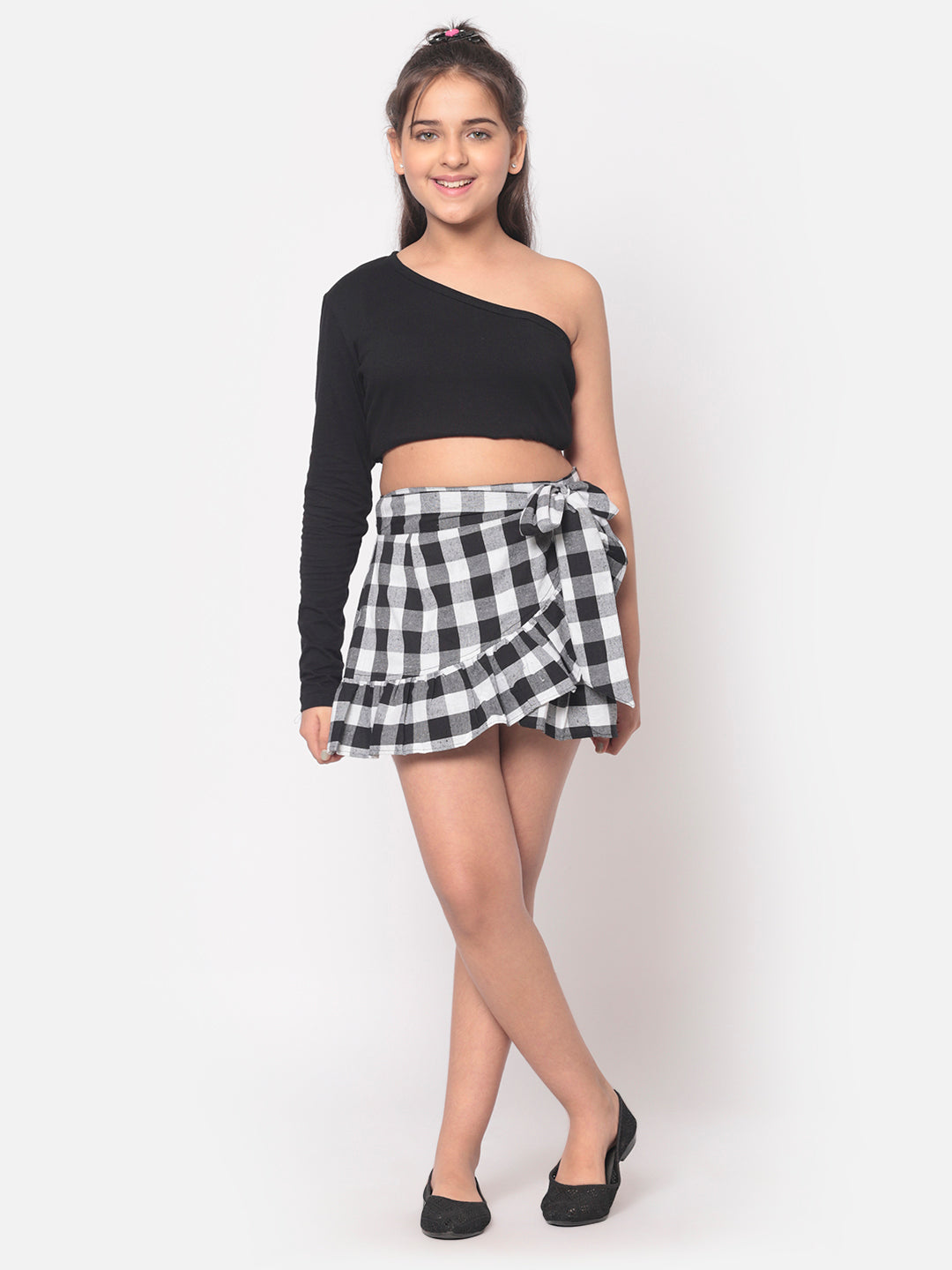 MINOS One Shoulder Solid Black Top