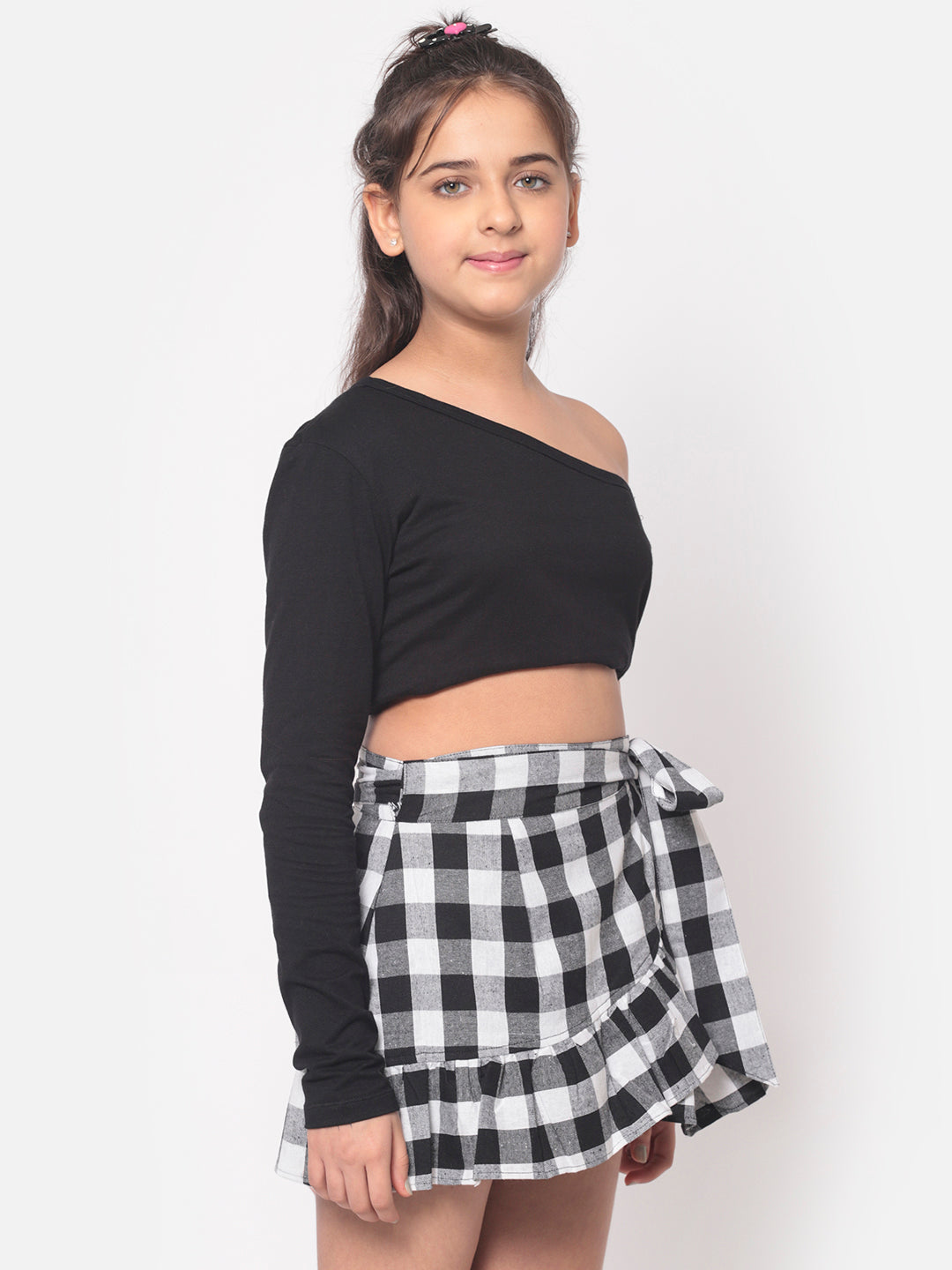 MINOS One Shoulder Solid Black Top