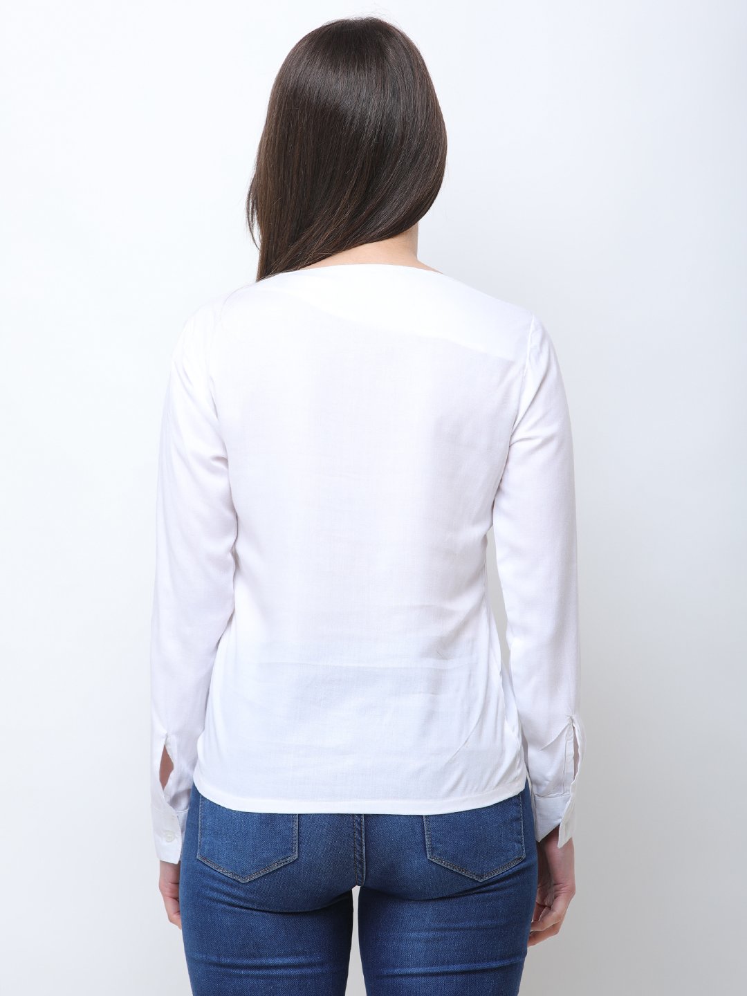 SCORPIUS WHITE RAYON STYLED NECK TOP