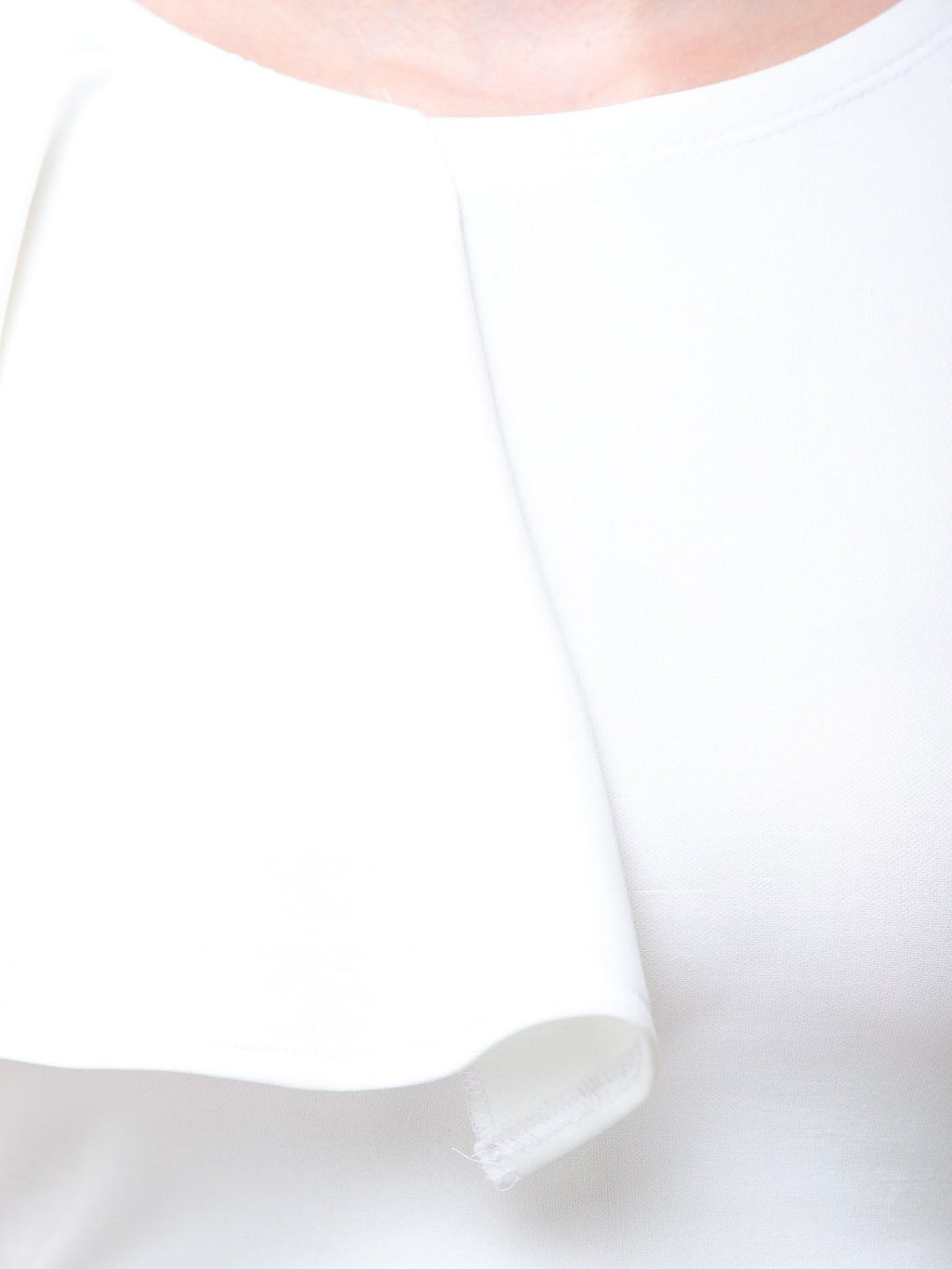 SCORPIUS WHITE FRONT FRILL TOP