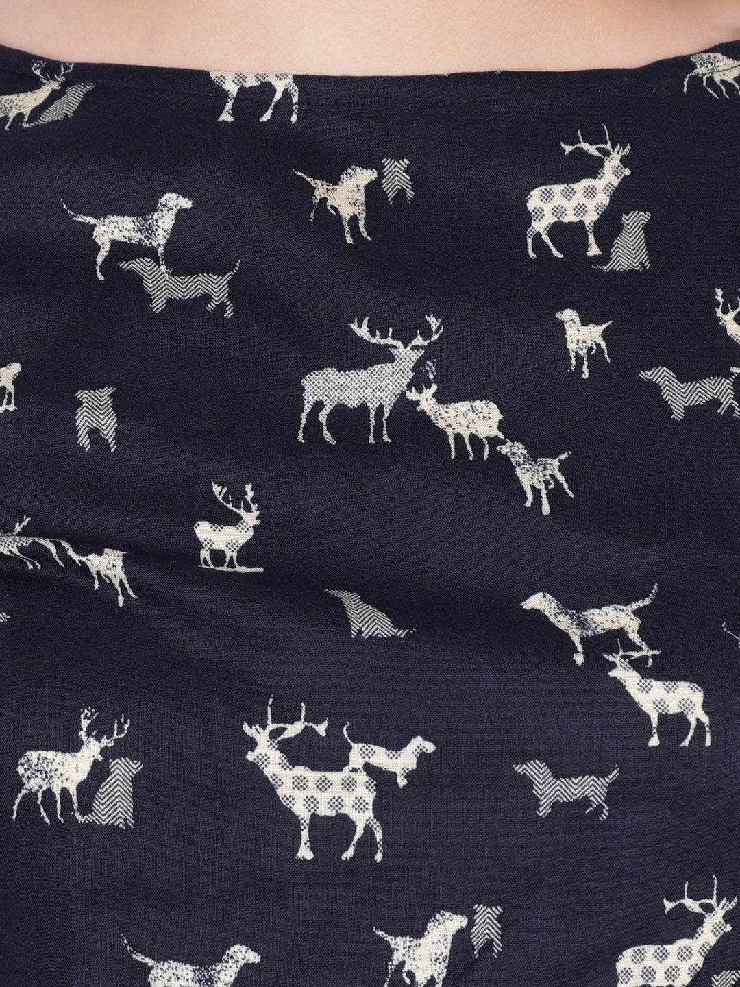 SCORPIUS Navy printed Crop top
