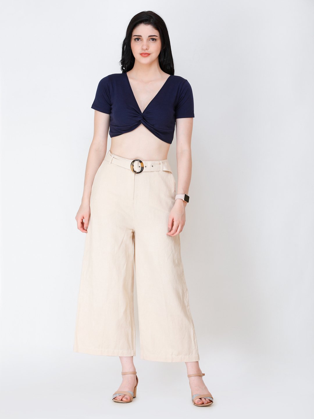 SCORPIUS Knotted navy blue crop top