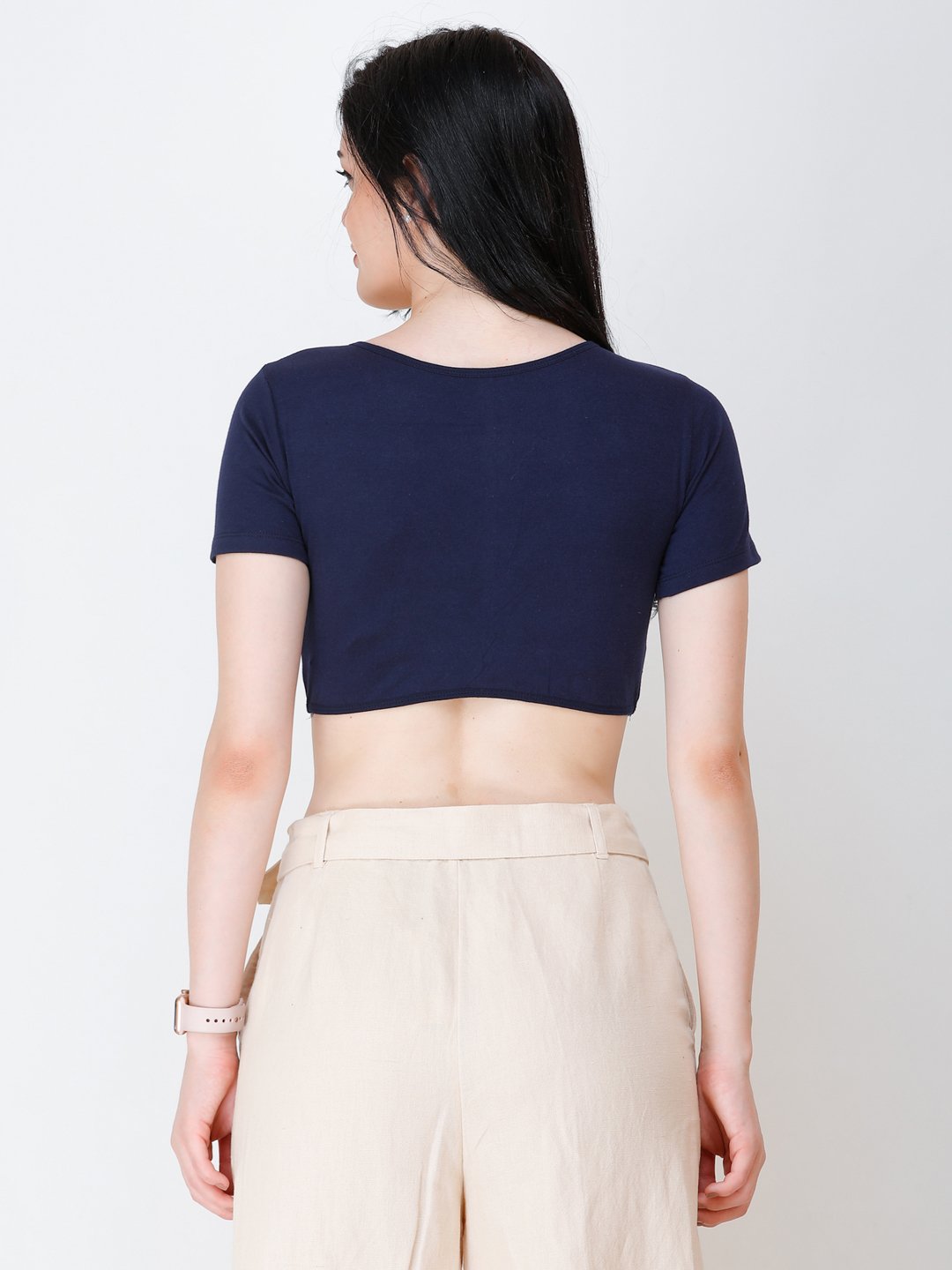 SCORPIUS Knotted navy blue crop top